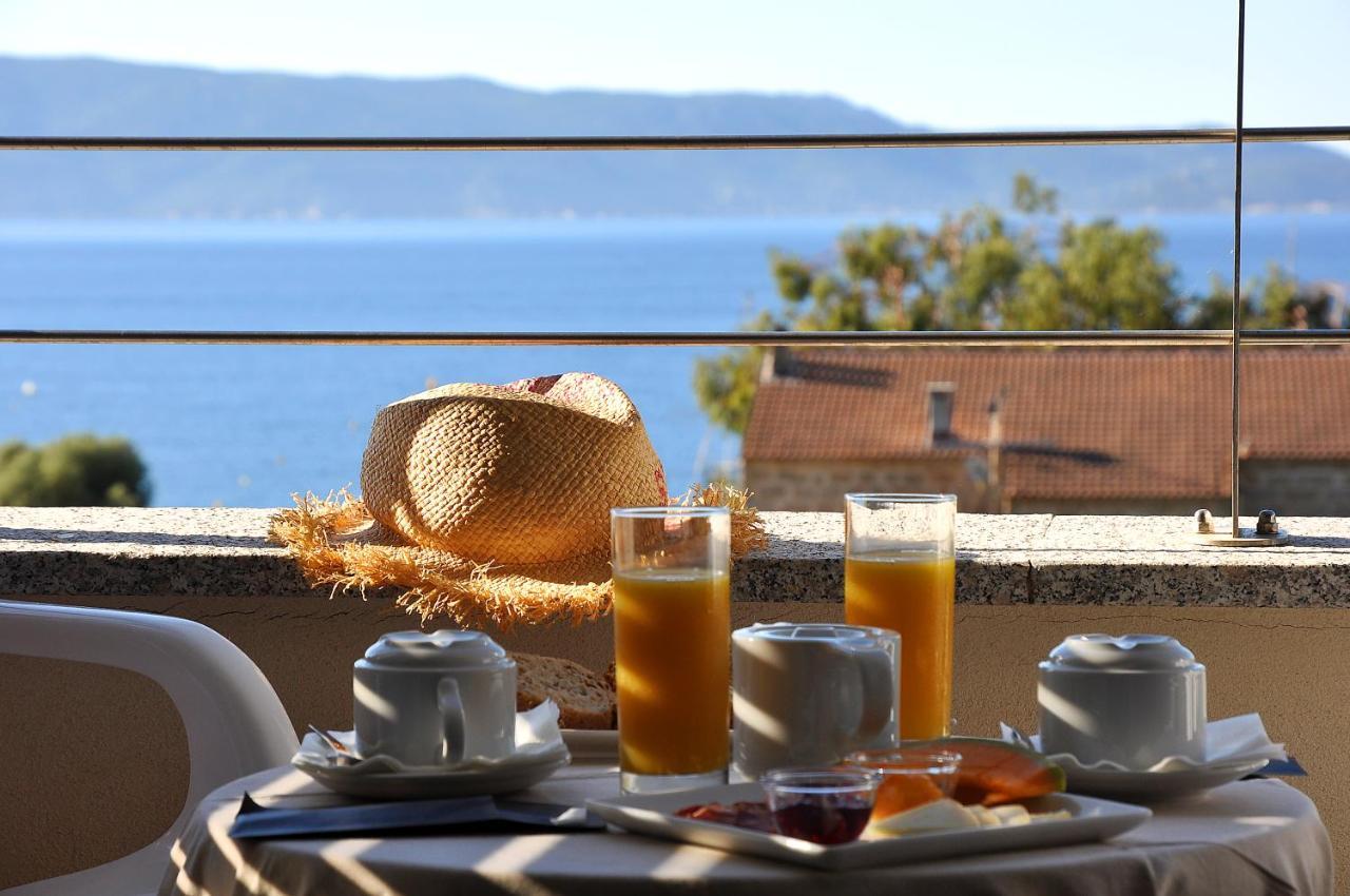Hotel Les Eucalyptus Porto-Pollo Eksteriør billede