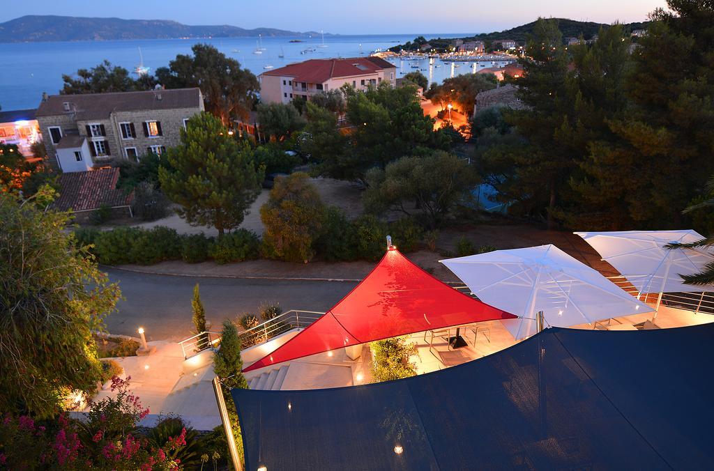 Hotel Les Eucalyptus Porto-Pollo Eksteriør billede